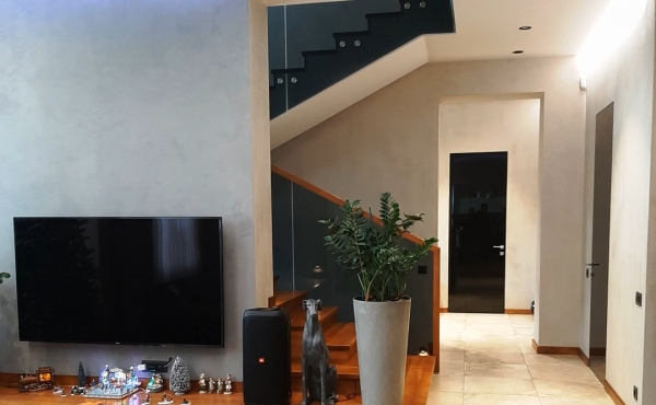 VideoCapture_20231125-223404